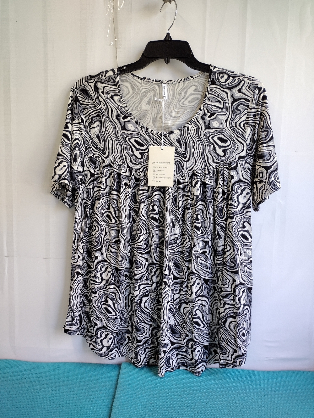 NWT Tencede Women's Short Sleeve Top Tunic Soft Pleated Front 2XL